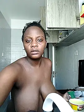 Snapshot of Africancaramel-45 chatting on 01.26.25 Africancaramel-45 online show from 01.26.25