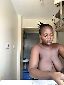 Snapshot of Africancaramel-45 chatting on 03.06.25 Africancaramel-45 online show from 03.06.25