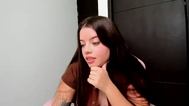 Tender lia online show from 01.10.26