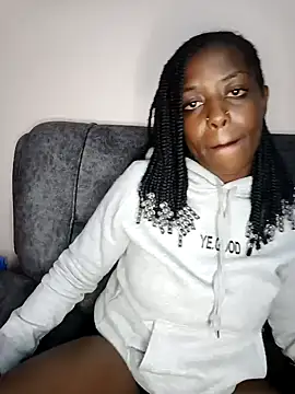 pretty-eyes23 online show from 01.16.25