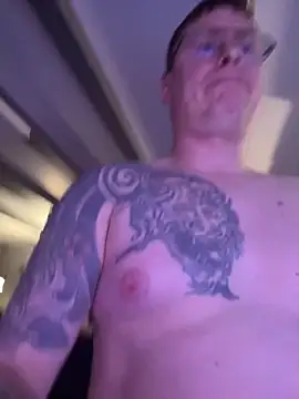 Fred2851 online show from 12.21.25