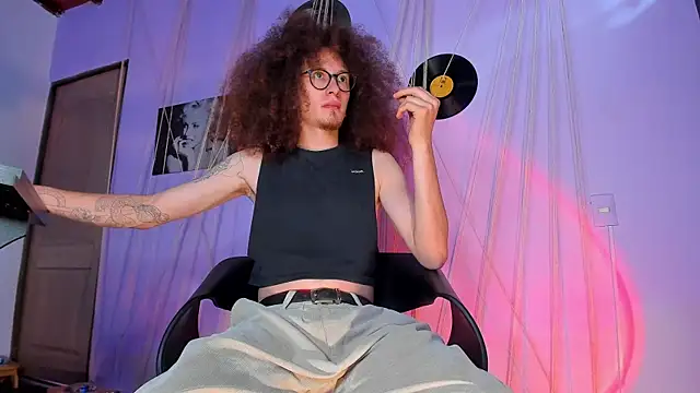 MrShaggy online show from 01.27.25