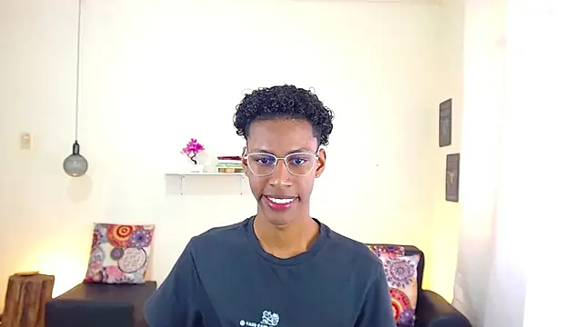 Snapshot of maiki18_ chatting on 03.12.25 maiki18 online show from 03.12.25