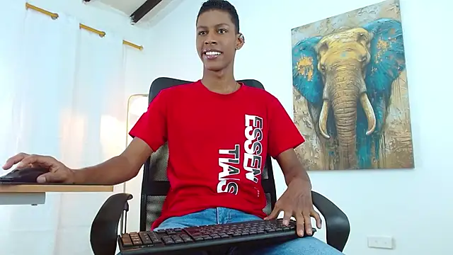 Snapshot of maiki18_ chatting on 09.10.25 maiki18 online show from 09.10.25