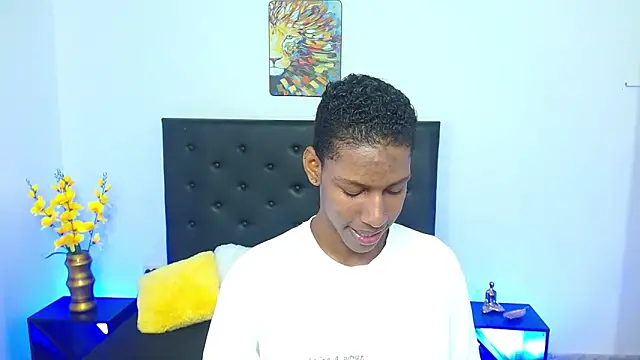 Snapshot of maiki18_ chatting on 10.04.25 maiki18 online show from 10.04.25