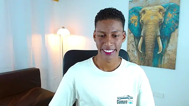 Snapshot of maiki18_ chatting on 12.03.25 maiki18 online show from 12.03.25