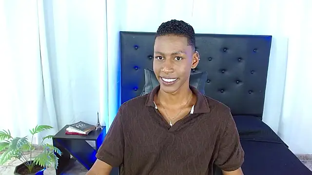 maiki18  online show from 03.06.26