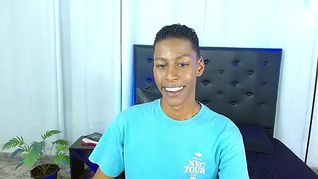 maiki18  online show from 03.12.26