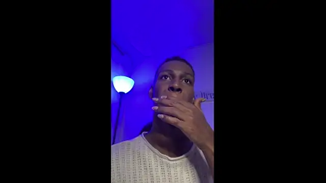 maiki18  online show from 03.31.26