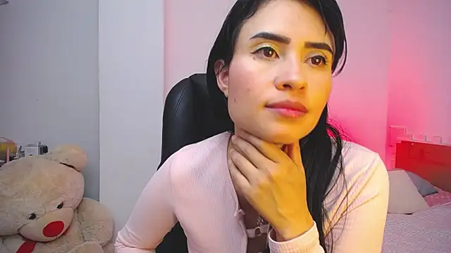 keelly richaardson1 online show from 02.19.25