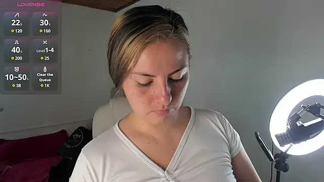 Snapshot of brandy_sweet_ chatting on 02.09.25 brandy sweet online show from 02.09.25
