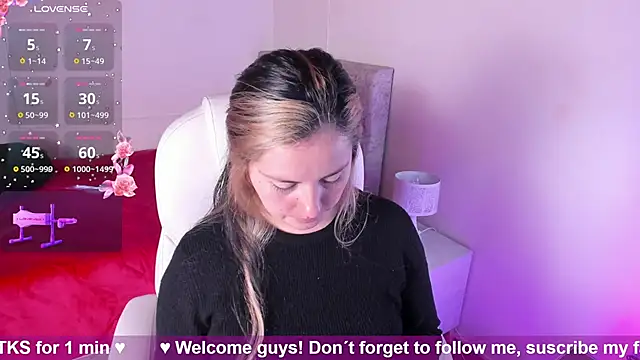 Snapshot of brandy_sweet_ chatting on 03.21.25 brandy sweet online show from 03.21.25