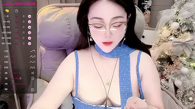 Monica-888 online show from 10.17.25