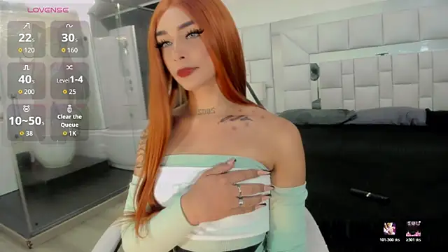 AdharaaMoon online show from 11.15.25