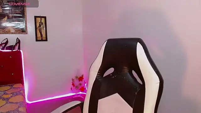 AdharaaMoon online show from 01.09.26