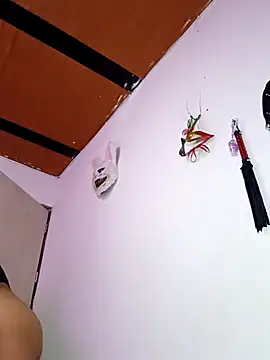 Leslly  online show from 09.19.25