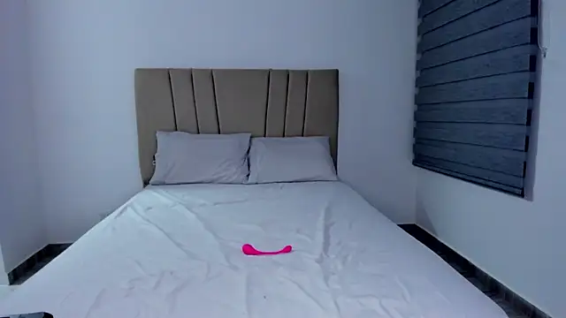 Natasha-28 online show from 03.05.26