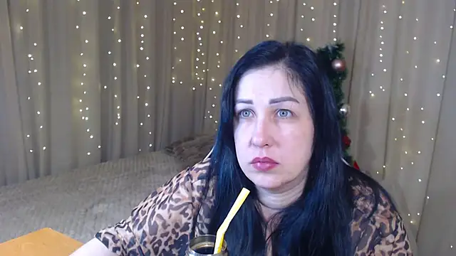 Snapshot of JillStevens chatting on 01.18.26 JillStevens online show from 01.18.26
