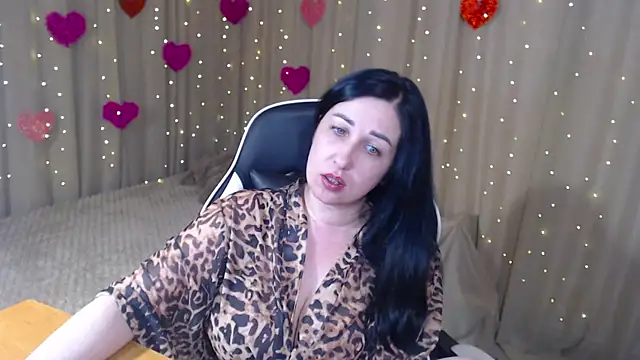 Snapshot of JillStevens chatting on 03.14.26 JillStevens online show from 03.14.26