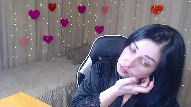 Snapshot of JillStevens chatting on 03.18.26 JillStevens online show from 03.18.26