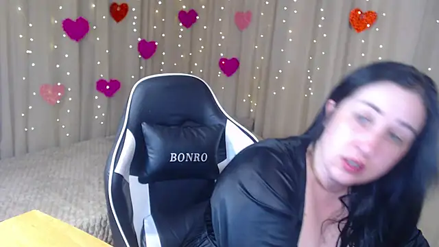 Snapshot of JillStevens chatting on 03.28.26 JillStevens online show from 03.28.26
