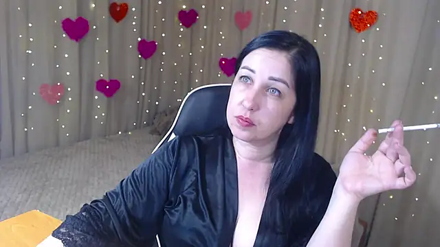 Snapshot of JillStevens chatting on 03.28.26 JillStevens online show from 03.28.26