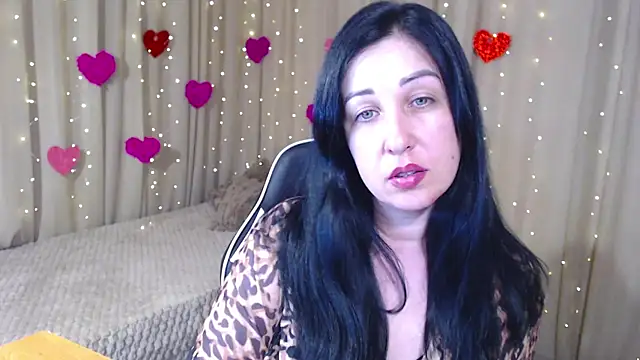 Snapshot of JillStevens chatting on 04.10.26 JillStevens online show from 04.10.26