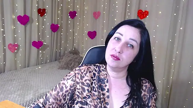 Snapshot of JillStevens chatting on 04.12.26 JillStevens online show from 04.12.26