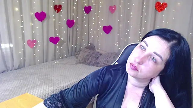 Snapshot of JillStevens chatting on 04.19.26 JillStevens online show from 04.19.26