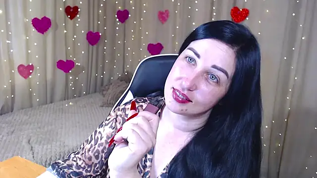 Snapshot of JillStevens chatting on 04.22.26 JillStevens online show from 04.22.26