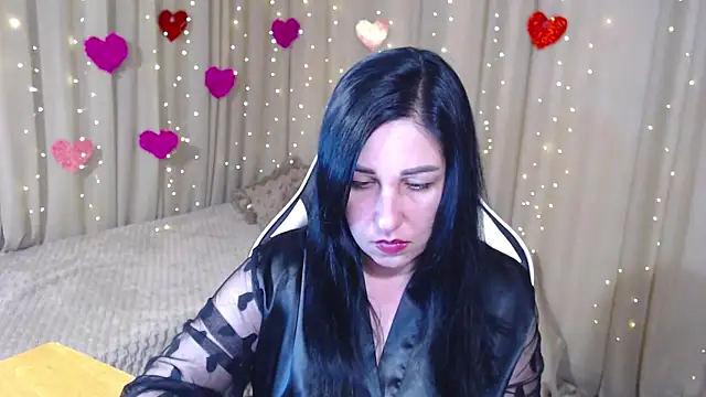 Snapshot of JillStevens chatting on 04.26.26 JillStevens online show from 04.26.26