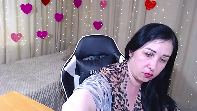 Snapshot of JillStevens chatting on 05.15.26 JillStevens online show from 05.15.26