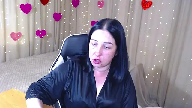 Snapshot of JillStevens chatting on 05.16.26 JillStevens online show from 05.16.26