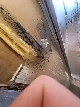 1ninefellababy online show from 11.09.25