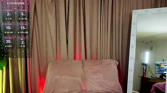 SusieMorris online show from 02.19.25