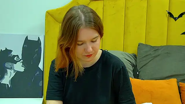 LessySmith online show from 10.27.25