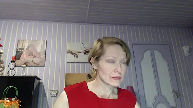 Snapshot of Marquise555 chatting on 04.28.26 Marquise555 online show from 04.28.26