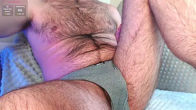 Snapshot of Deckard_Webb1_ chatting on 09.25.25 Deckard Webb1 online show from 09.25.25