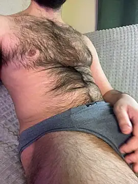 Snapshot of Deckard_Webb1_ chatting on 11.18.25 Deckard Webb1 online show from 11.18.25