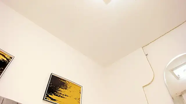 kareena basu online show from 02.03.26