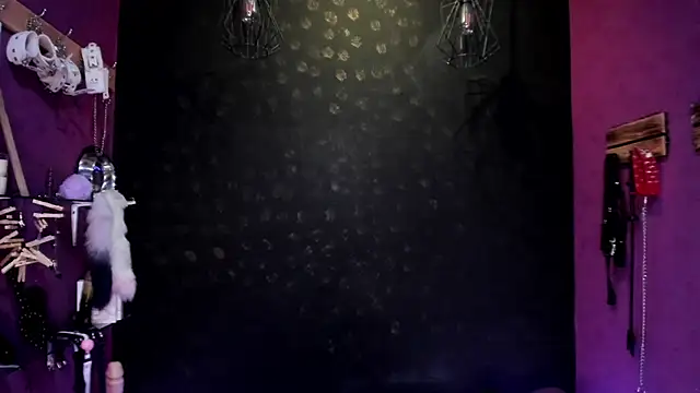 Alexa Slave online show from 03.20.25