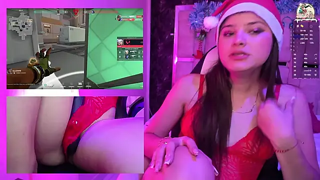 Snapshot of Trianna__ chatting on 12.21.24 Trianna online show from 12.21.24