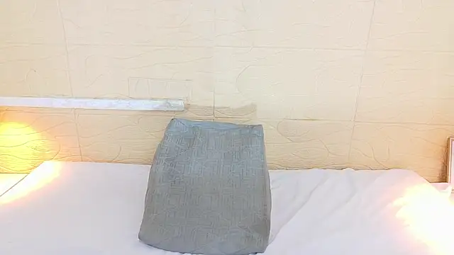 Snapshot of Shamiraa_moore chatting on 03.15.25 Shamiraa moore online show from 03.15.25