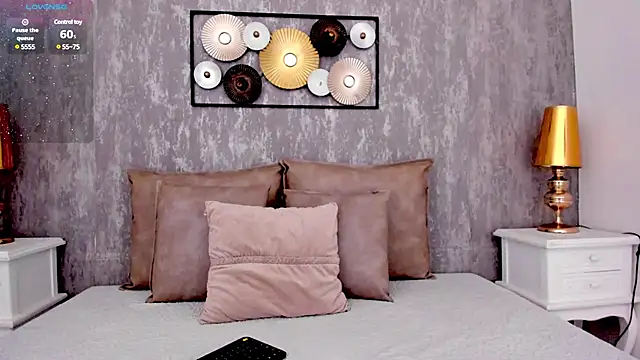 MarianaSanz online show from 03.16.25