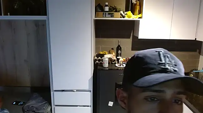 Nathan Mendoza online show from 01.06.25