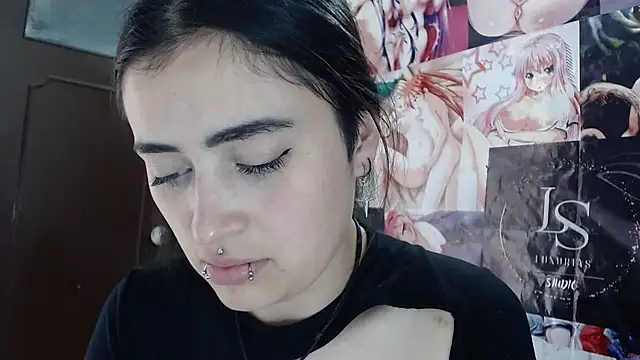 Nylaahh  online show from 10.11.25