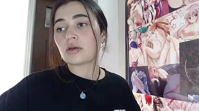 Nylaahh  online show from 10.12.25