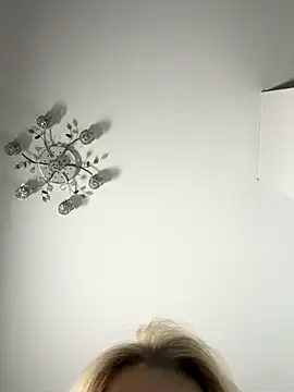 -RIVIERA- online show from 11.29.25