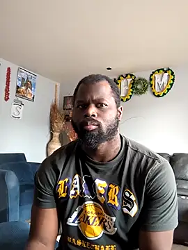 Snapshot of goodboybaddaddy chatting on 02.16.25 goodboybaddaddy online show from 02.16.25