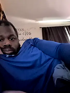 Snapshot of goodboybaddaddy chatting on 10.21.25 goodboybaddaddy online show from 10.21.25